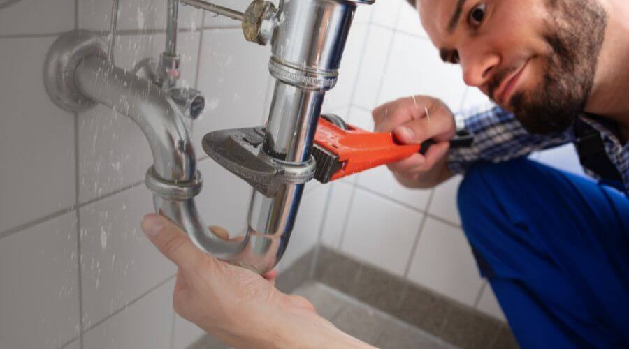 Toilet maintenance in Natrona, WY
